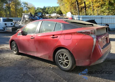 2016 Toyota Prius z USA, uszkodzony, nr VIN JTDKBRFUXG3509023